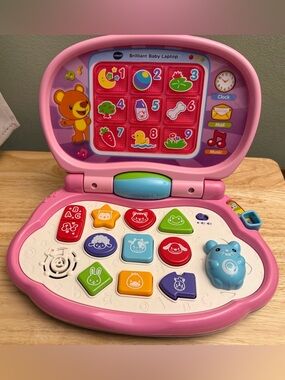 ⭐️2/$12 VTech Brilliant Baby Pink Learning Laptop - lights sounds animals music